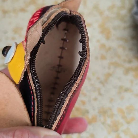 Leather Fox Keychain - Picture 3 of 4